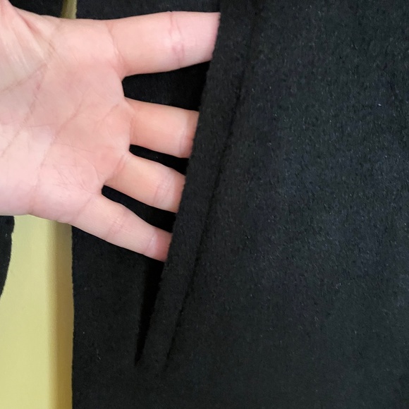 Women's WOOL coat (made in CANADA) - Picture 11 of 15